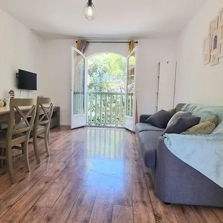 Apartmán At K&d 16, Pool, Netflix Saint-Raphaël